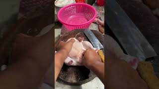 Cara cepat bersihkan ayam shortvideo viralvideo ayampotong [upl. by Lleon934]