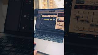 SP 1200 type plugin Rx1200 WUTang beat [upl. by Esojnauj635]