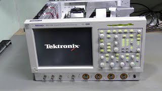 154  Tektronix TDS7104 oscilloscope repair [upl. by Ydde]