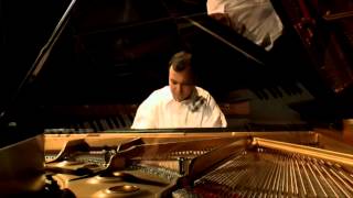 Bach  Rachmaninoff Prelude Gavotte amp Gigue  Nicolae Dumitru  piano [upl. by Atsira]