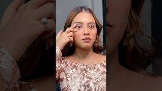 Eye lenses nikalne ka easy hack✅ eyelenses hack tipsandtricks makeuptips makeuptutorial tips [upl. by Norford]