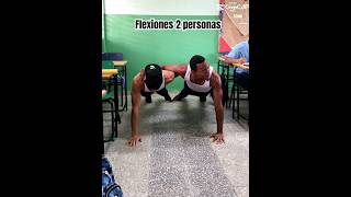 Flexiones 2 personas calisthenics flexiones flexioneschallenge respect pushups recommended [upl. by Ketchum]