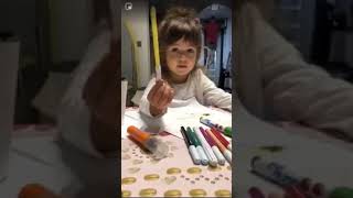 La bimba i colori le traduzioni e la bestemmia [upl. by Diane-Marie405]