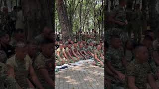 Emang bagaimana Cara Tentara Menentukan Arah kiblat dan waktu sholat saat di lapangan ada yg tau [upl. by Berlinda]