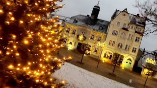 Weihnachtsbeleuchtung der Stadt Rehau am Maxplatz [upl. by Aibonez]