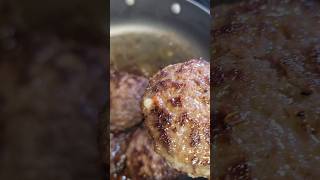 Juicy pepperjack cheese stuffed burgers on onion buns 🤤 burger [upl. by Vanthe626]