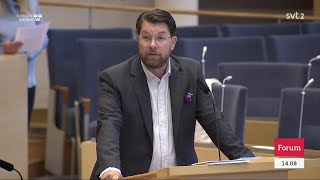 Är regeringen beredd att bromsa utdelningen av medborgarskap – Jimmie Åkesson [upl. by Sellihca]