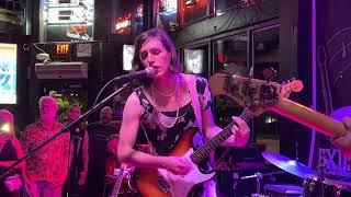 Ezra Furman – Love You So Bad Live at the Gas Lamp Des Moines IA 5302022 [upl. by Ainigriv]