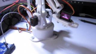 Arduino Fail MG90S servo [upl. by Mcclimans]