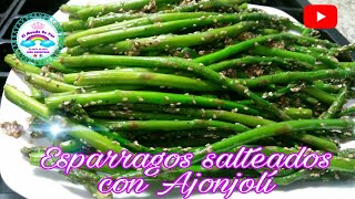 ESPÁRRAGOS SALTEADOS CON AJONJOLÍ guarnición [upl. by Origra]