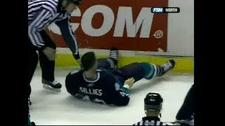 Derek Boogaard KOs Trevor Gillies [upl. by Obadiah232]