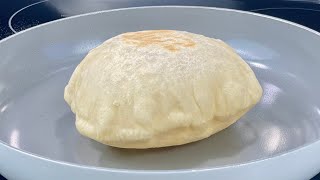 Jai enfin trouvé la technique ultime pour faire gonfler mes PAINS PITA À LA POÊLE 👩🏻‍🍳 [upl. by Eiramadnil]