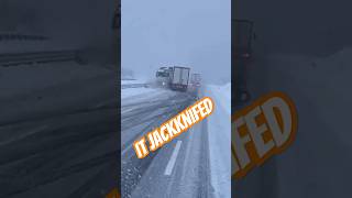 Black ice on the road the truck jackknifed trucking lkw camion job usa bigrig [upl. by Trinity]