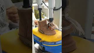 Snow boots solemaking quality warm bootssnow bootsugg factory Real sheepskinReal wool [upl. by Bigod674]