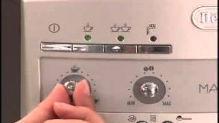 Кофемашина Делонги DeLonghi ESAM 3200 [upl. by Issej]