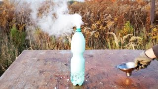 8 Cool Dry Ice Experiments [upl. by Nawor148]