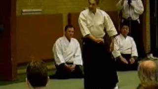 Zengogiri Aihanmi Shihonage Shoji Nishio Aikido Toho Iai 04 [upl. by Ydnac]