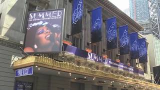 Lunt Fontanne Broadway Theatre Near Times Square New York City [upl. by Derward]