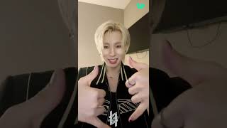 〘WEVERSE〙11052024 WONHYUK LIVE🚨 64 혁모저모 드디어 내가 왔다✨ 〘ELAST 엘라스트〙 [upl. by Elyrpa]