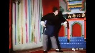 breakdancing popping miming Puppet stage scene from 1984 笑太極 Drunken Tai Chiquot starring Donnie Yen [upl. by Aldis]