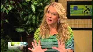 Successful Coparenting After Divorce Julie Hanks LCSW on KSL TVs Studio 5 [upl. by Sheree]