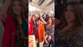 Saboor aly and kinza hashmi dance 😍🤯ytshortsvideo shortvideo [upl. by Casta781]