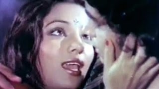 मै तो कारे बदरवा से हारि  Devta Movie 1978  Shabana Azmi Shashi Kapoor  Lata Mangeshkar Hits [upl. by Airamat220]