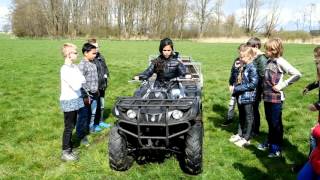 Quadspreekbeurt groep W7a meester Chris [upl. by Aralk927]