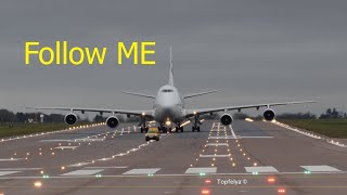 26 years old Boeing 747 impressive crosswind landing then follows the tiny car 4K video [upl. by Tiffi276]