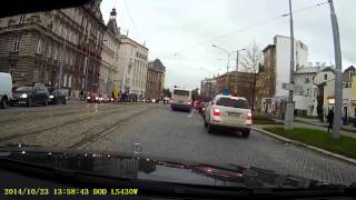 FAIL  DISTRONIC PLUS 2014 S500 4matic L Mercedes [upl. by Nnylhtak608]