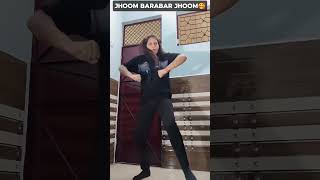 Chand ki utaar💃 vandana instareels ytshorts dance jhoombarabarjhoom trending viralshort [upl. by Ailuig]