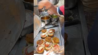 30₹ ka burger street food 😋foodie foodblogger minivlog trending viralshorts [upl. by Aerdnwahs272]