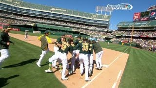 Donaldson hits a walkoff single in the 11th [upl. by Akemyt226]