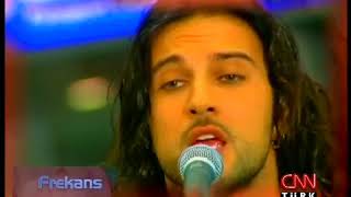 Tarkan  quotYandımquot  2002 Canlı Akustik Piyano Versiyon [upl. by Mercedes]