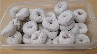 Hostess Donettes Powdered Mini Donuts Mukbang [upl. by Tristram]