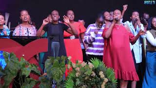 CALVARY WORSHIP TEAM MUMWANYA MWIZA WO KURAMYA NO GUHIMBAZA IMANA NUMUNEZERO MURI FOURSQUARE [upl. by Yenoh]