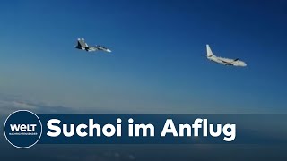 GEFÄHRLICHE KRIMKABBELEI Russische Kampfjets bedrängen wieder USAufklärungsflugzeug [upl. by Divadnahtanoj]