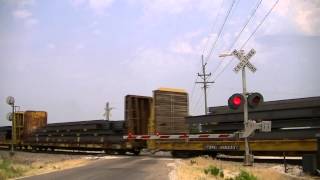 Trains of the Midwest BNSF LINES and Crossings [upl. by Arraet]