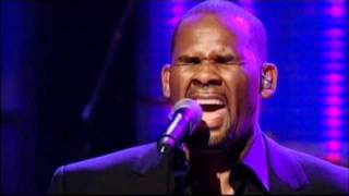 R Kelly at Jools Holland May 3rd 2011 [upl. by Anrak]