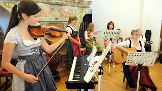 Hoher Frauentag Festgottesdienst mit Pura Vida [upl. by Nnylsaj876]