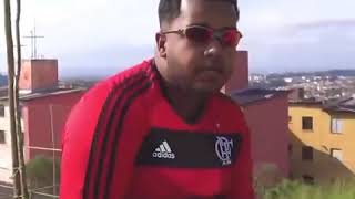 vídeo original do cara cantando down below com a camisa do Flamengo em cima de uma moto [upl. by Fugazy]