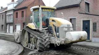 Challenger MT765B Cementfrezen Cloet Pittem [upl. by Adnilym]