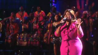 Gloria Gaynor performs quotI Will Survivequot at Mandela Day 2009 from Radio City Music Hall [upl. by Iruj]