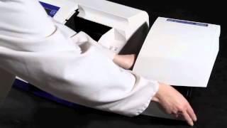 Jenway 67 Series Spectrophotometers  Changing an active accessory [upl. by Gertrud]