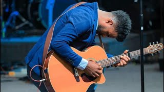 ዘማሪ ሳሚSinger SamiSamuel Worship Songዘማሪ ሳሙኤል አዴሎ new amharic worship [upl. by Aloap423]