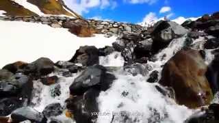 Die wunderbare Energie und Naturmusik des Schmelswasserbaches im MaiGrossglockner Hochalpenstrasse [upl. by Eilitan]