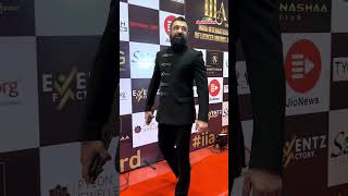 Eijaz Khan arrived on the India International Influencer Awards red carpet with a fresh beard [upl. by Perr89]