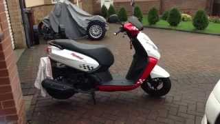 Peugeot Kisbee Sportline 100cc Scooter  Walk Round [upl. by Ambrose]