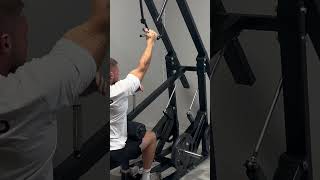 Front Lat Pull Down With Rotating Handles gymequipment fitnessmachine bodybuilding backworkout [upl. by Benni]