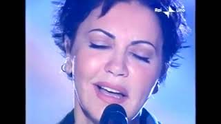 Fiordaliso  Accidenti a te Sanremo 2002 [upl. by Flanders]